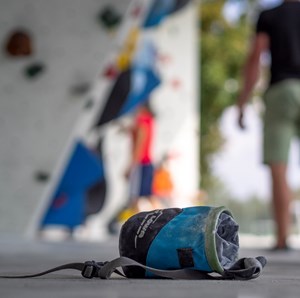 Sicher Bouldern in der Halle